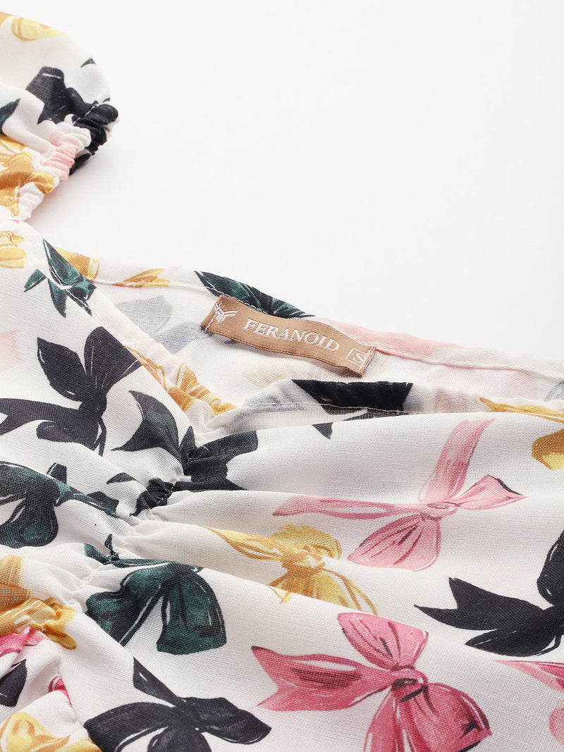 Cropped v-neck peplum puff sleeved top with digital print on linen fabric.