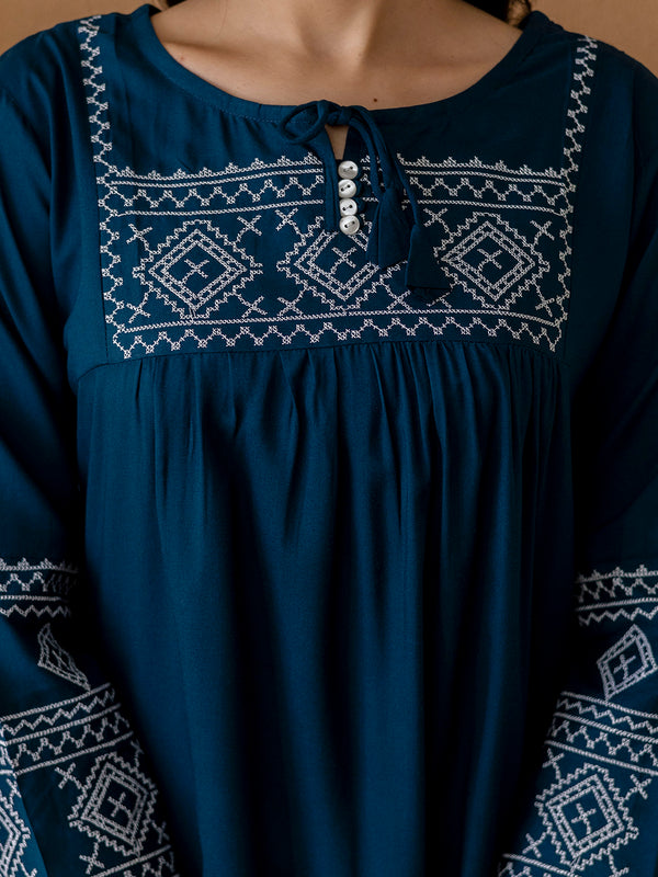 Solid Hip Length Embrioded 3/4 Sleeves Kurti