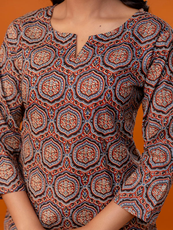 Elegant Printed top – Soft Cotton, Everyday Style, Sizes S–XXL.