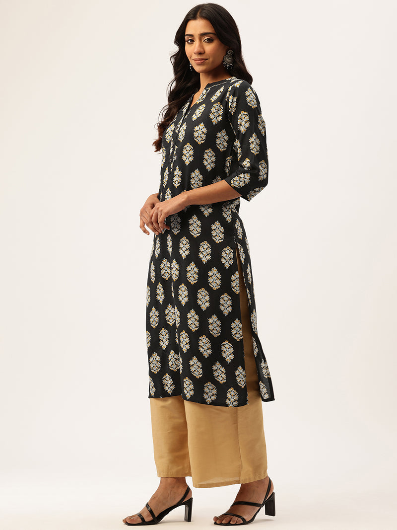 Graceful Long Kurta with 3/4 Sleeves and Button accents A Perfect Fusion of Comfort and Style