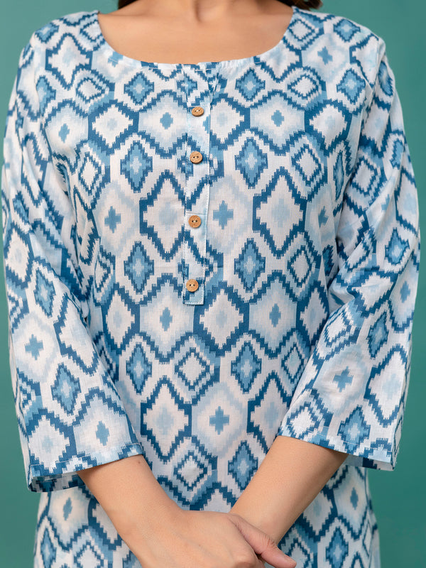 Chic Printed Short Kurti with Round Neck & 3/4 Sleeves
