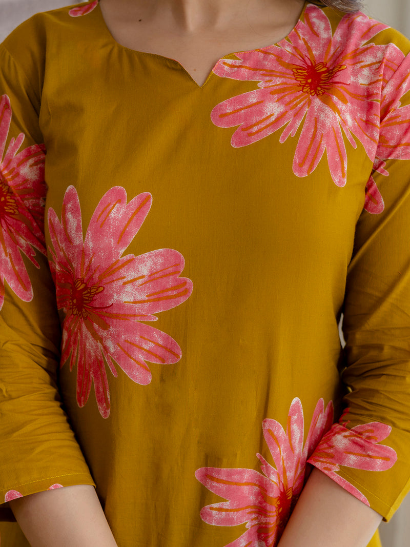 Printed Cotton Kurta Set with Ankle-Length Pants and Graceful Dupatta