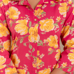 Red Women’s Co-Ord Set–Printed Collared Kurta with 3/4 Sleeves & Elastic Waist Pants