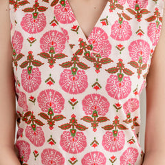 Elegant Sleeveless Cotton Printed Straight Kurta with Refined V-Neckline