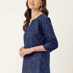 Feranoid Big V-Neck Kurti