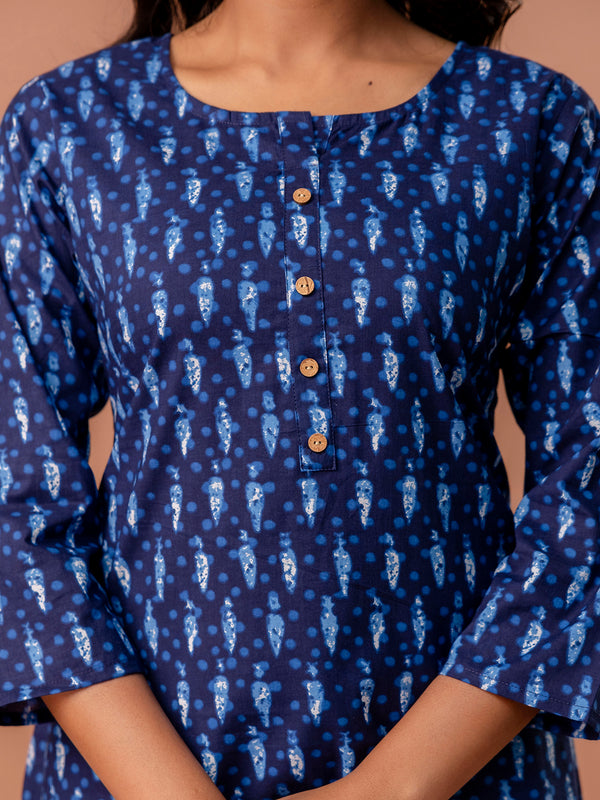 Chic Printed Short Kurti with Round Neck & 3/4 Sleeves