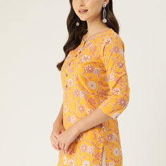 Floral Print 4 Button Straight Kurti