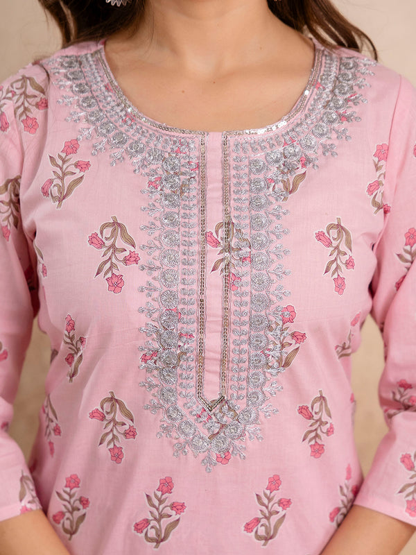 Pure Cotton Pink Embroidered Round-Neck 3-Piece Kurta Set with Printed Dupatta (MÐ3XL)