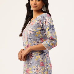 Empress Short Kurti for Women - V-Cut Neckline with Border Detail & 3/4 Sleeves