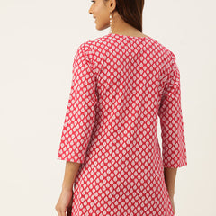 Floral Print 4 Button Straight Kurti