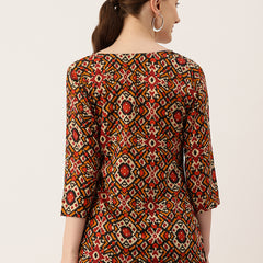 3/4 Sleeve Round Neck Vcut top Red Colour