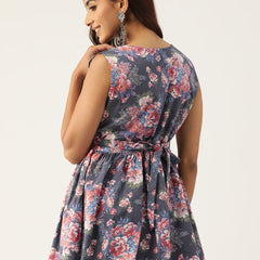 Sleeveless Flared Tops