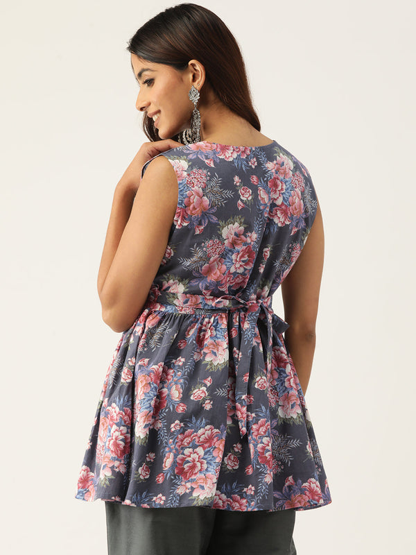 Sleeveless Flared Tops
