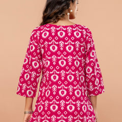 Chic Printed Short Kurti with Round Neck & 3/4 Sleeves