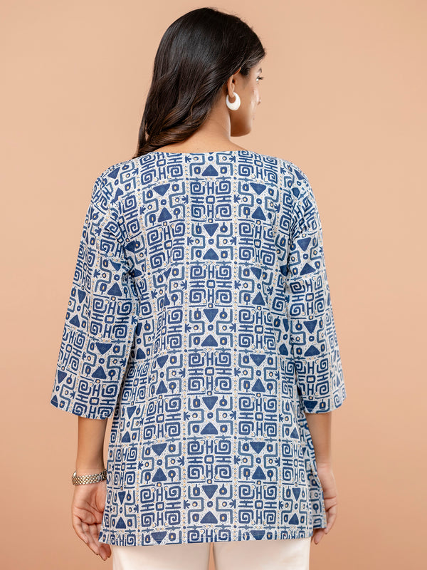 Chic Printed Short Kurti with Round Neck & 3/4 Sleeves