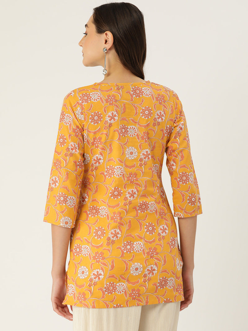 Floral Print 4 Button Straight Kurti