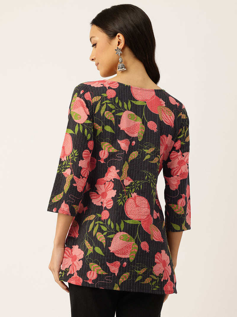 3/4 Sleeve Round Neck Vcut top Black2 Colour