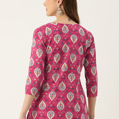 Feranoid Big V-Neck Kurti