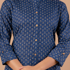 Feranoid Straight Knee Length Red Colour Kurta For Women