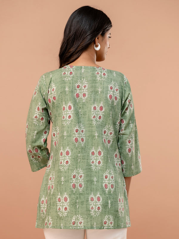 Elegant Printed Short Kurti – Soft Cotton, Everyday Style, Sizes S–XXL.