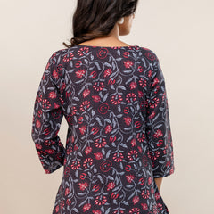 Chic Printed Short Kurti with Round Neck & 3/4 Sleeves