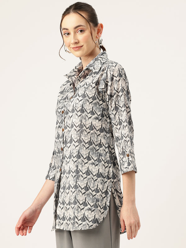 Versatile Collared top with 3/4 Sleeves for Women – Elegant & Casual