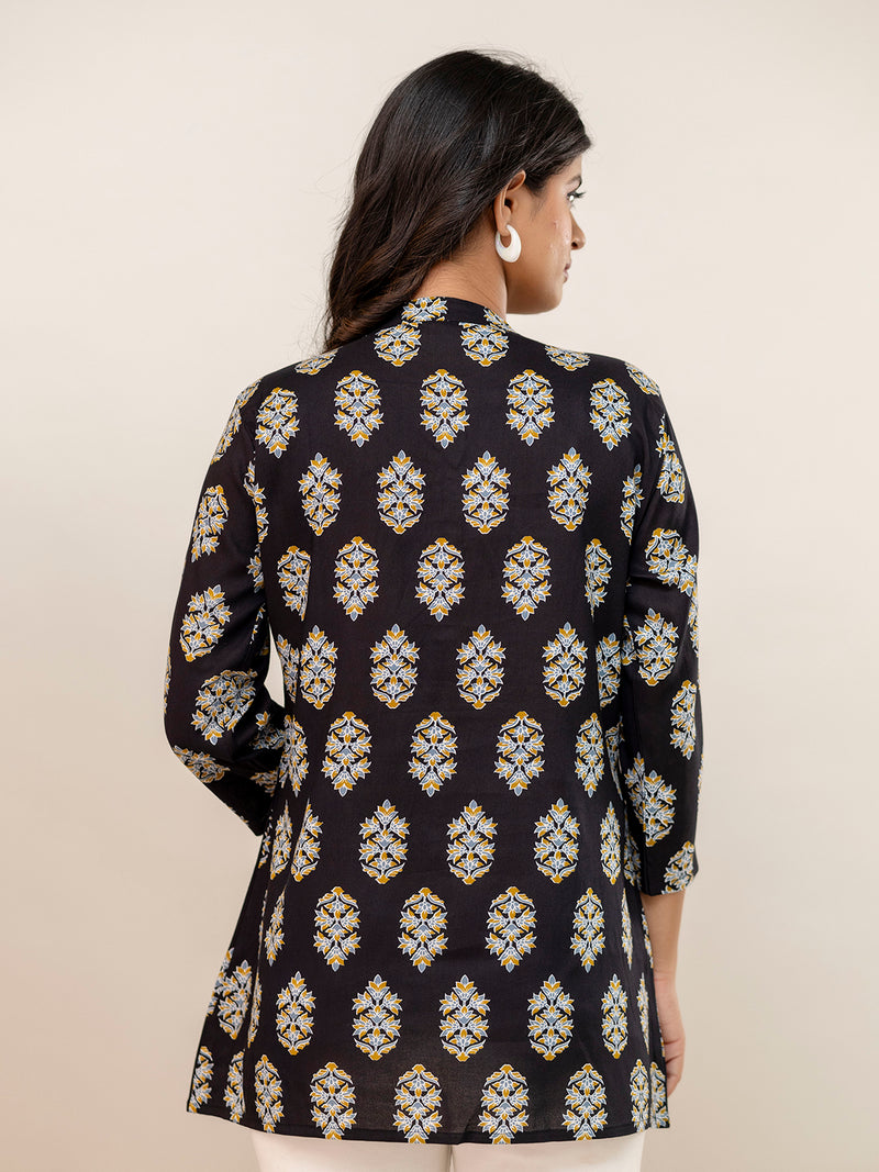 Elegant Mandarin Collar Printed Tunic – Stylish & Comfortable, Sizes