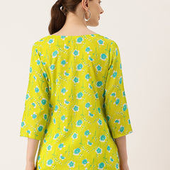 3/4 Sleeve Round Neck Vcut top Green1 Colour