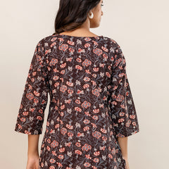 Chic Printed Short Kurti with Round Neck & 3/4 Sleeves