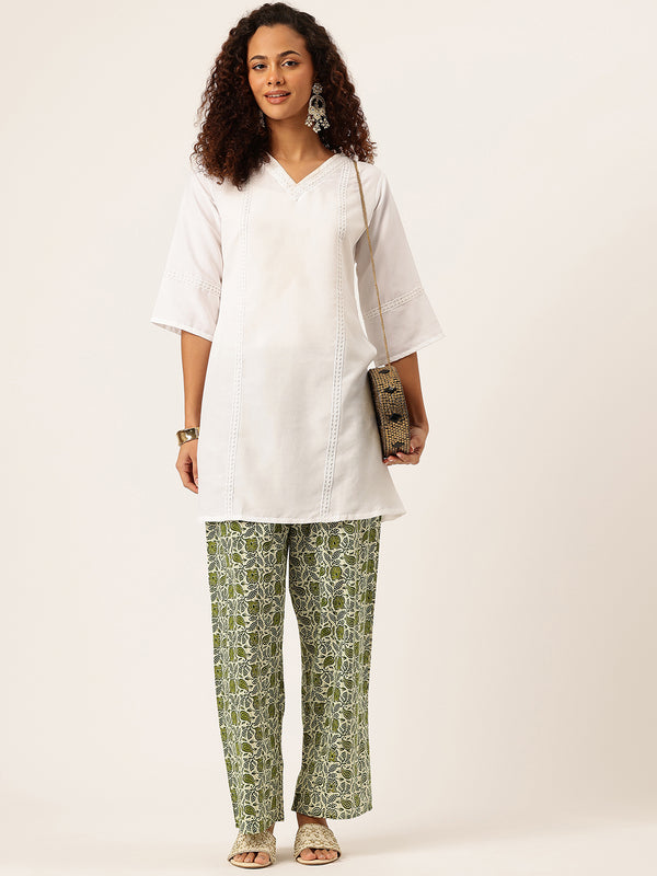 Green Women Pure Cotton Paisley Printed Palazzo Pants | Elastic Waist | Wide Leg