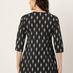 Floral Print Angrakha 3\4 Sleeves Flared Kurti