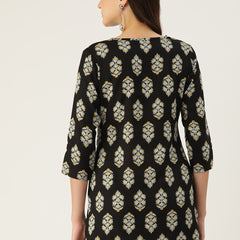 Floral Print 4 Button Straight Kurtia