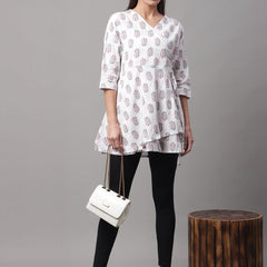 Women White Cotton Printed Short Kurti