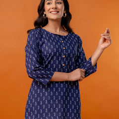 Chic Printed Short Kurti with Round Neck & 3/4 Sleeves