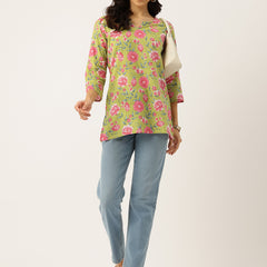 3/4 Sleeve Round Neck Vcut top Green Colour