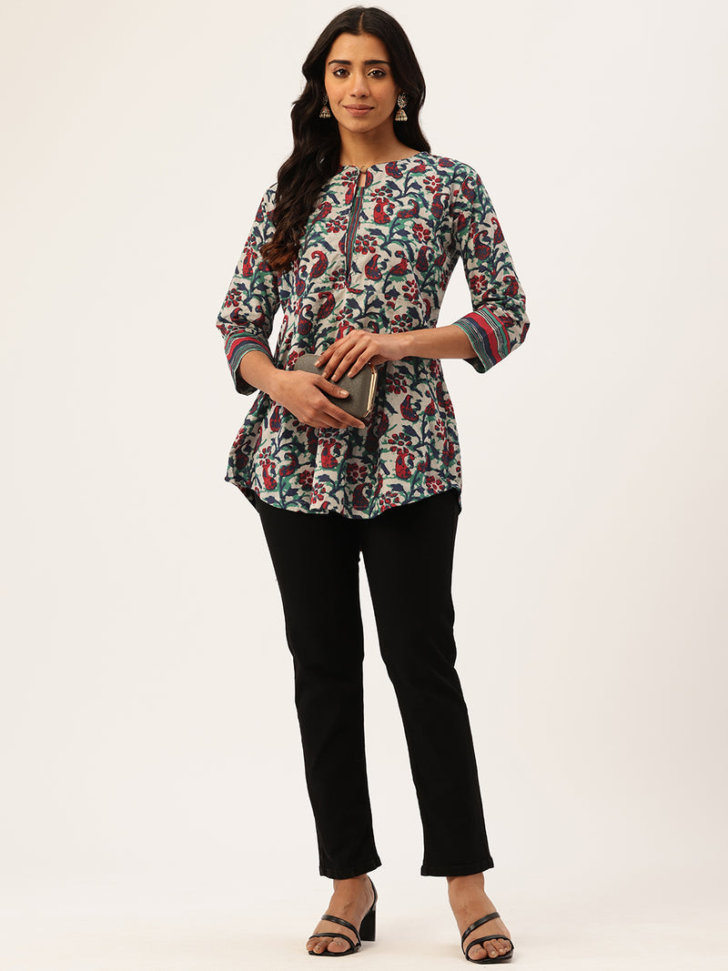 Inner Yoke Short Kurti for Women - Button Detail & 3/4 Sleeves