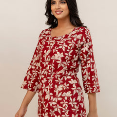 Chic Printed Short Kurti with Round Neck & 3/4 Sleeves