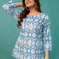Chic Printed Short Kurti with Round Neck & 3/4 Sleeves