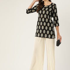 Floral Print 4 Button Straight Kurtia