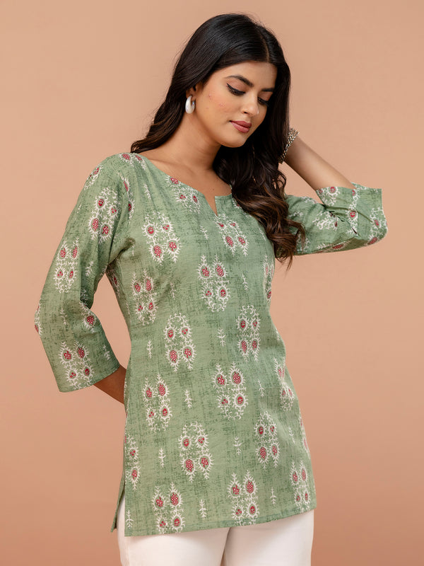 Elegant Printed Short Kurti – Soft Cotton, Everyday Style, Sizes S–XXL.