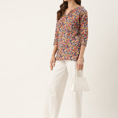 Feranoid Big V-Neck Kurti