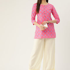 Floral Print 4 Button Straight Kurti