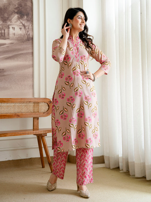 Floral Printed 3-Piece Kurta Set with V-Neckline, Straight Pants & Full-Length Dupatta (Size M–XXL)