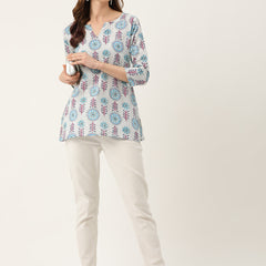 Feranoid Big V-Neck Kurti