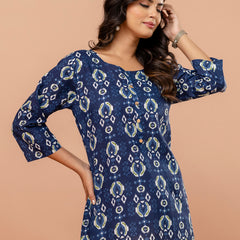 Chic Printed Short Kurti with Round Neck & 3/4 Sleeves