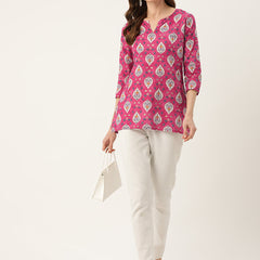 Feranoid Big V-Neck Kurti