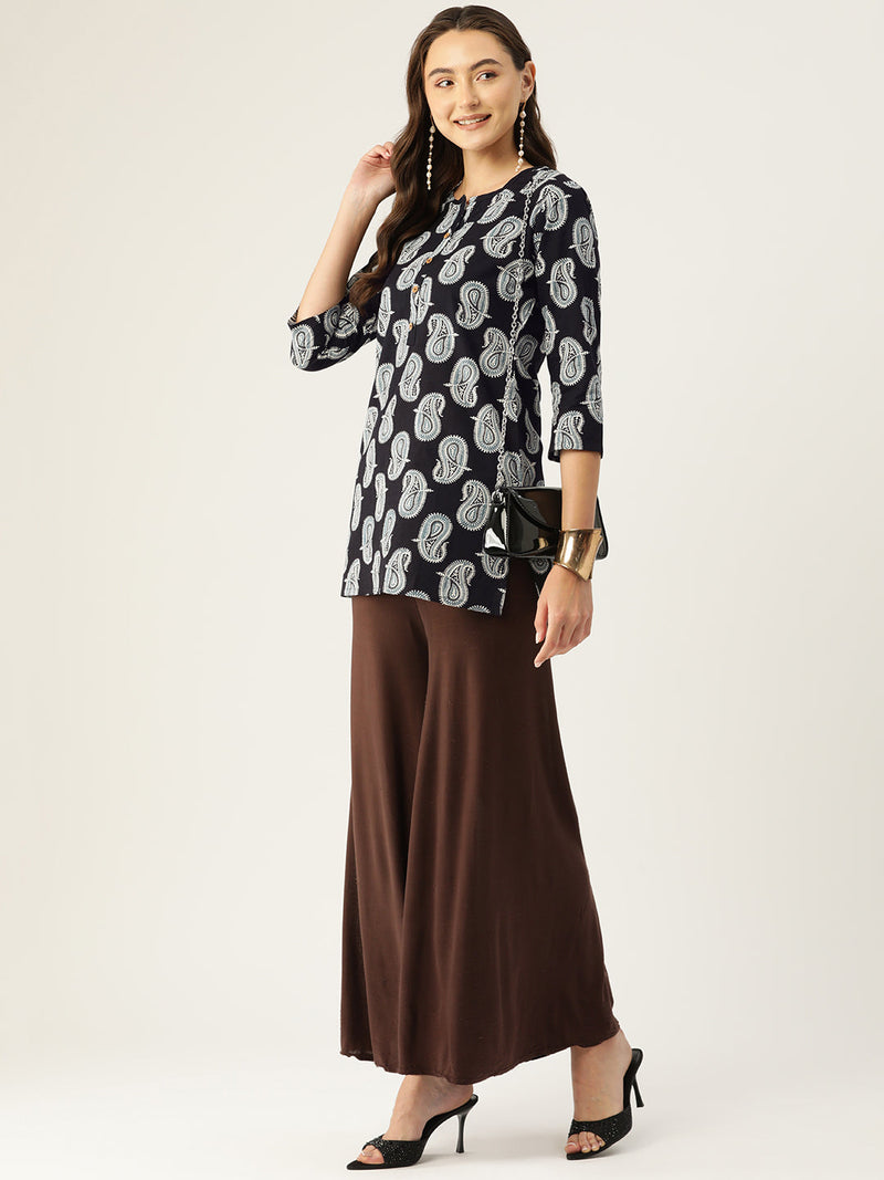 Floral Print 4 Button Straight Kurti