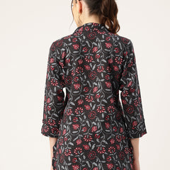 Versatile Collared top with 3/4 Sleeves for Women – Elegant & Casual