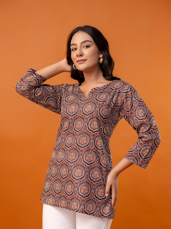 Elegant Printed top – Soft Cotton, Everyday Style, Sizes S–XXL.