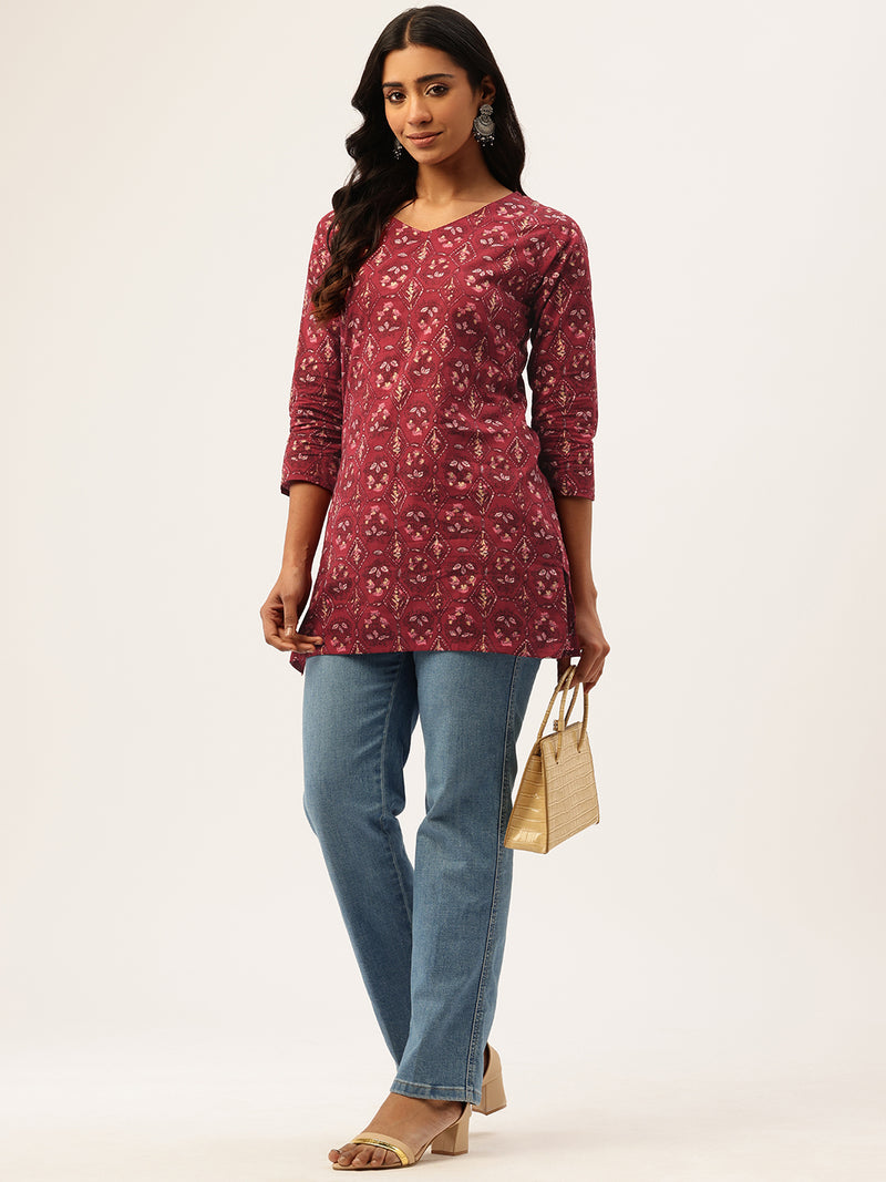 V-Neck 3/4 Sleeve Short Kurti for Women - Tailored Fit & Chic Design